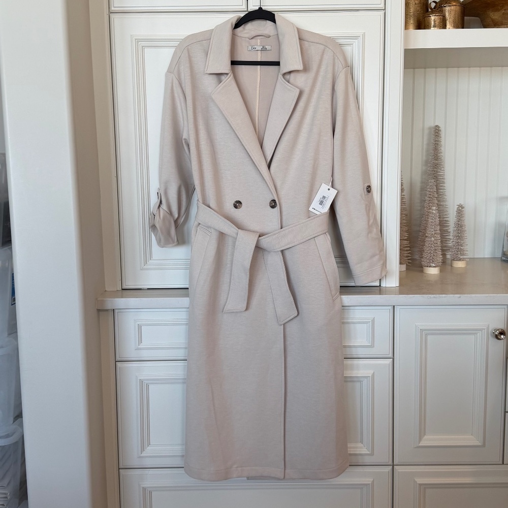 DEX Trench Coat – Size Large NWT